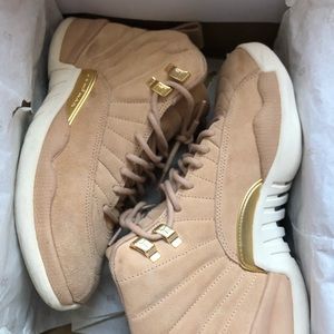 Air Jordan 12